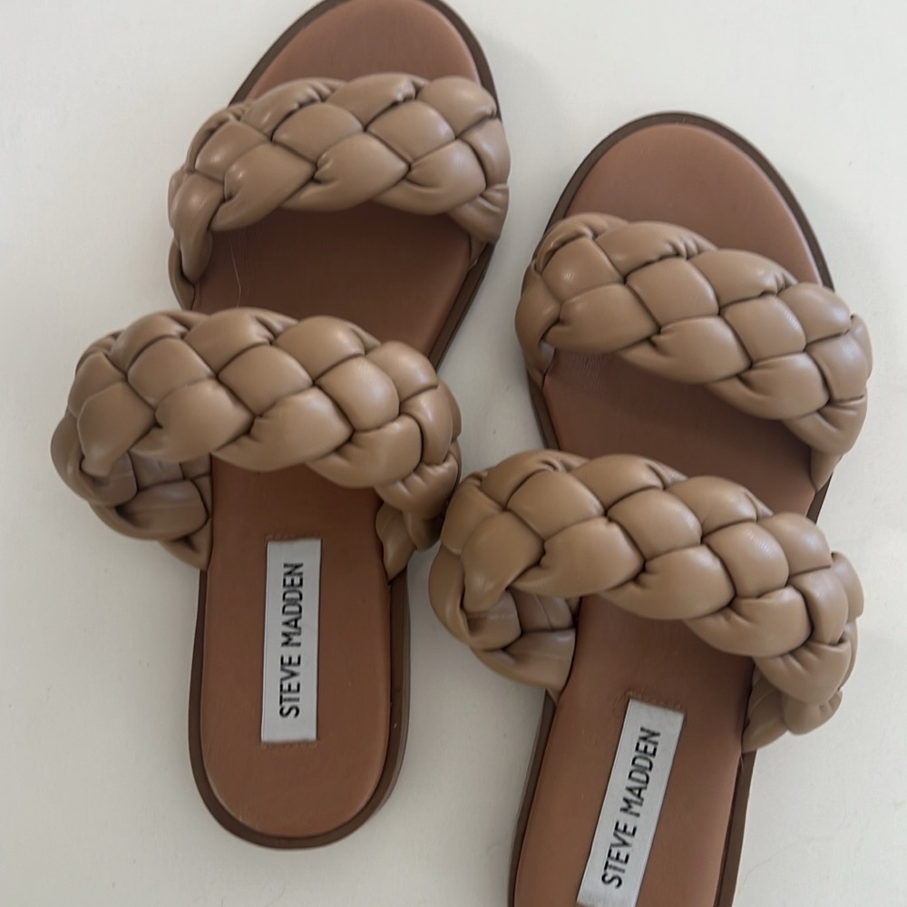 Steve Madden sandals NEW